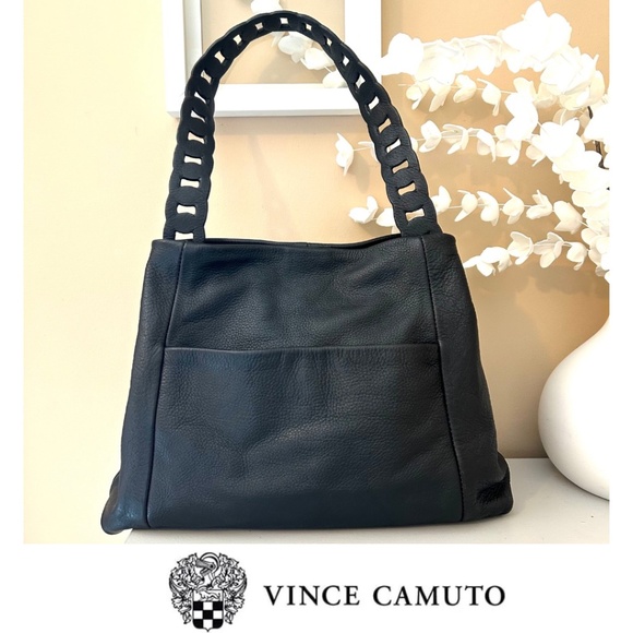 Vince Camuto Deena Black Leather Med Size Hobo Bag EUC - Picture 1 of 16